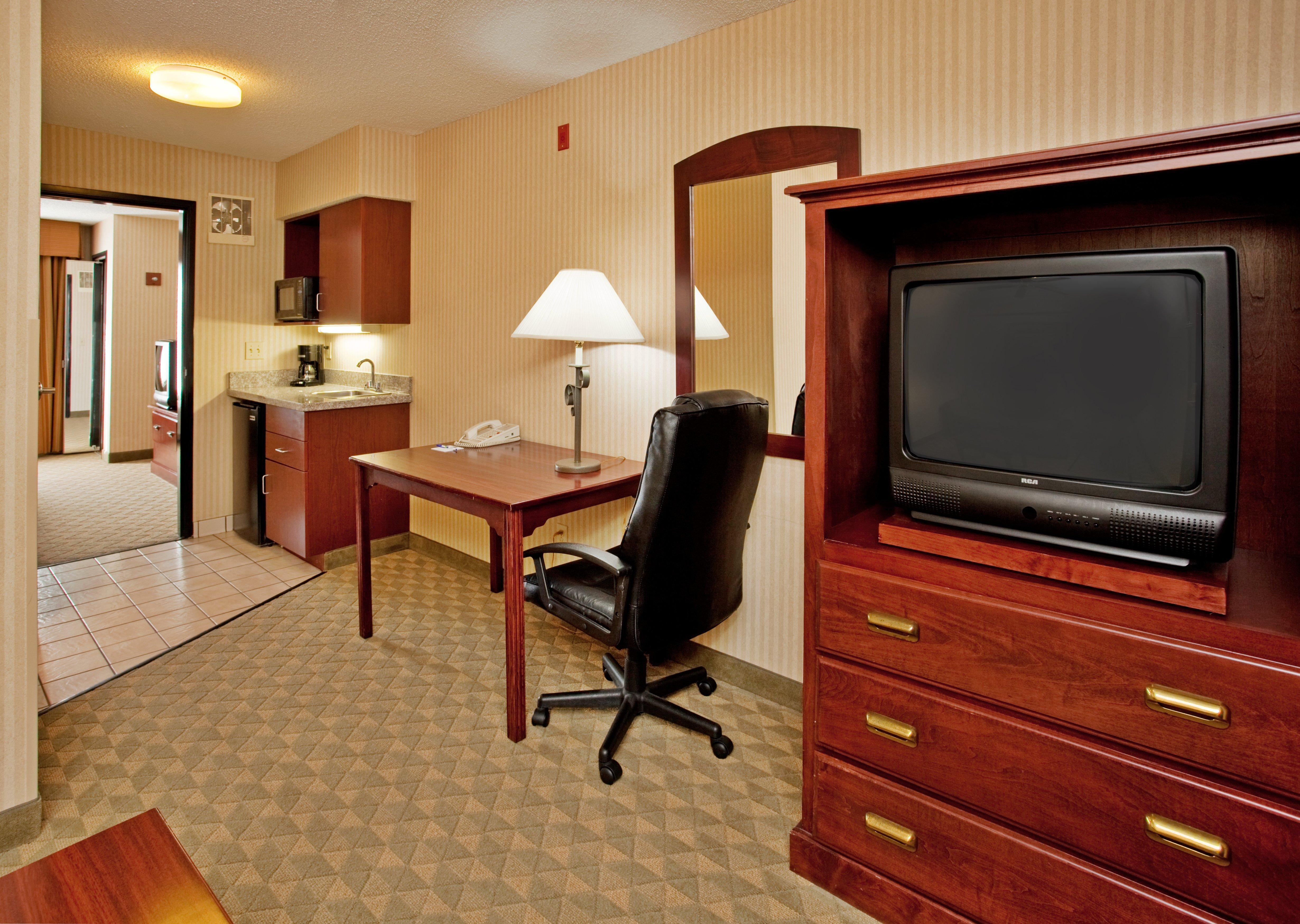 Spark By Hilton Lansing Kültér fotó